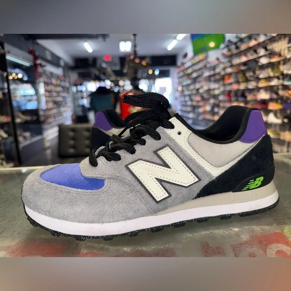 Size 10 - New Balance 574 Grey Purple - Picture 2 of 6